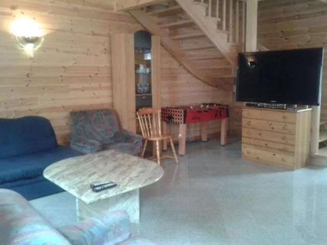 招待所 Ranczo 波别罗沃